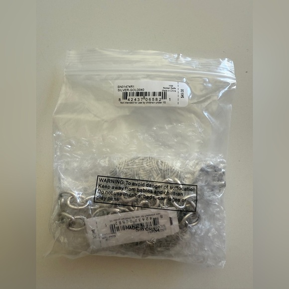 THE SAK- Two Tone-Gold & Silver-Distressed-Statement-Necklace-NWT - Picture 9 of 11